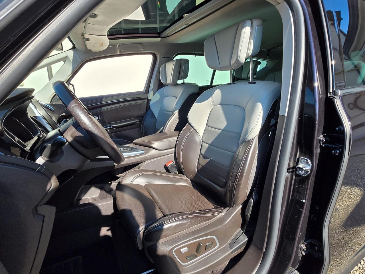 Renault Espace dCi 160CV EDC Energy Initiale Paris 4Control