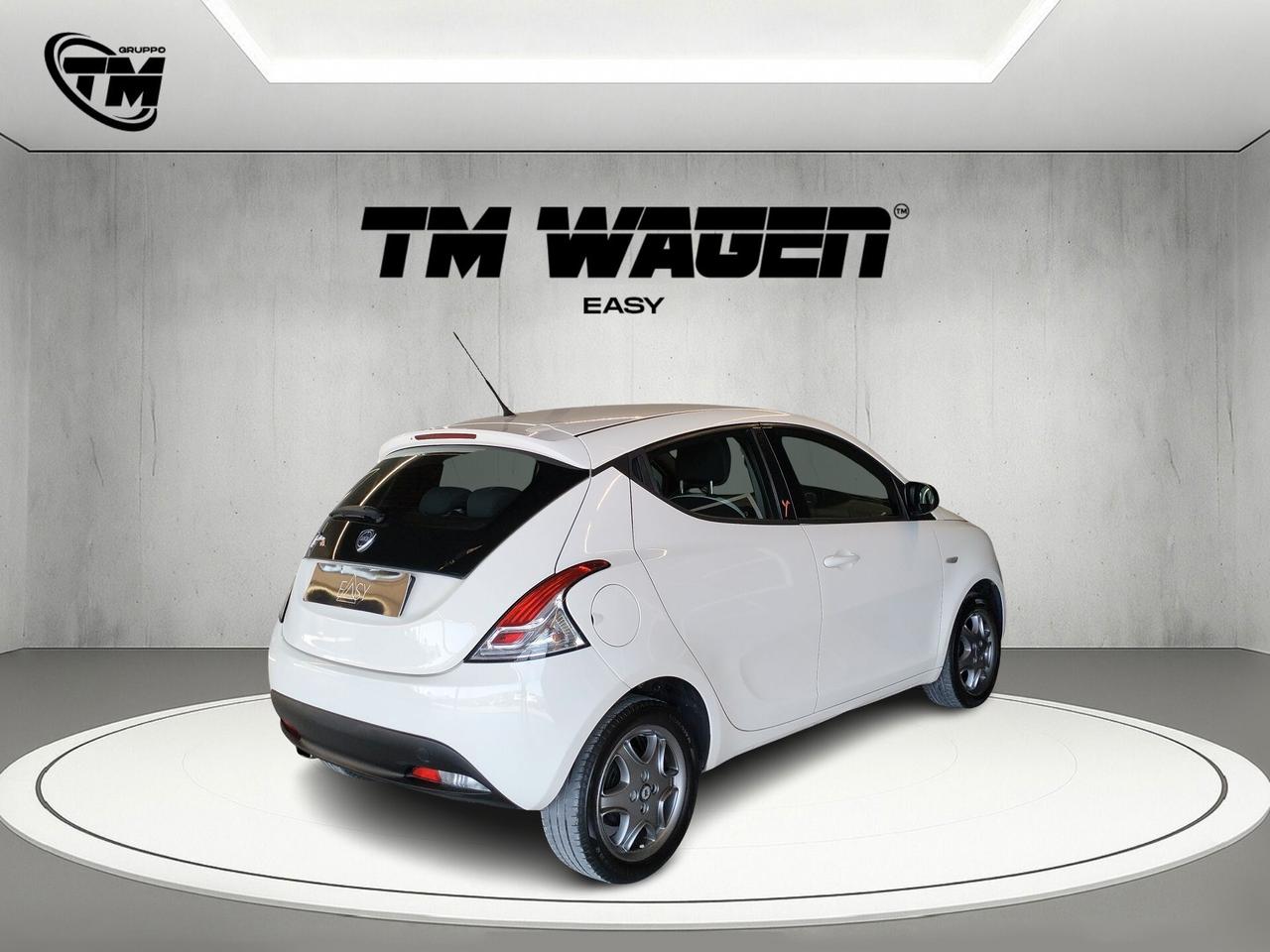 Lancia Ypsilon 2011 1.2 8v Elefantino s
