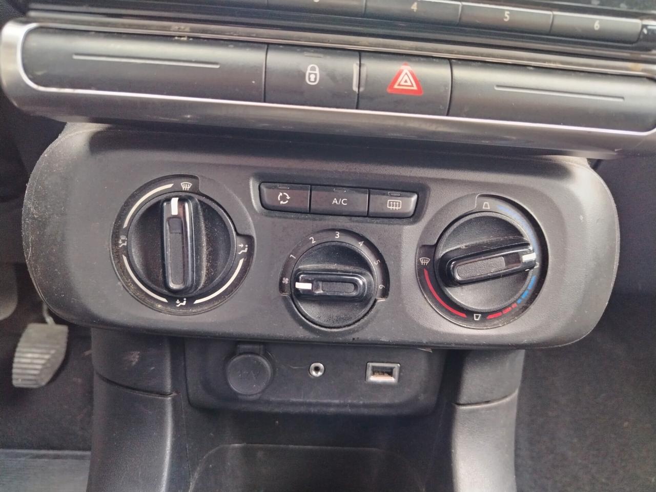 Citroen C3 PureTech 82 GPL Shine