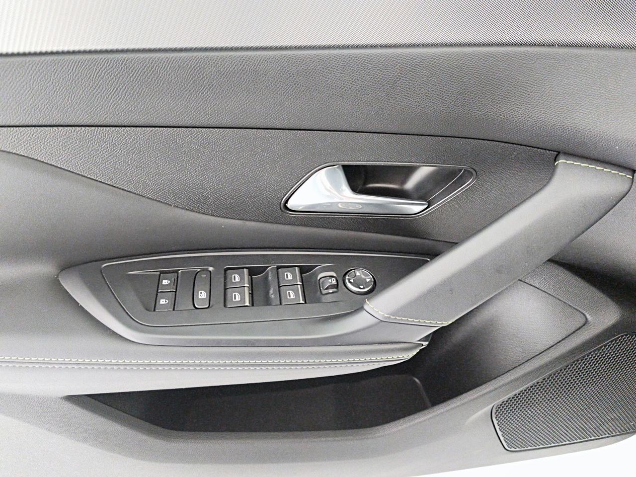 Peugeot 308 1.5 bluehdi GT Pack 130cv