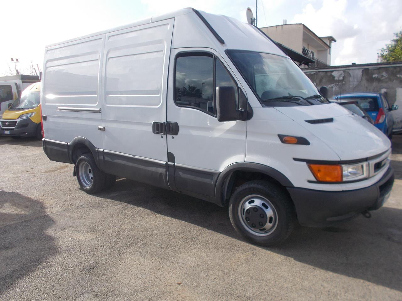 Iveco daily 35c12 anno 2003 furgone