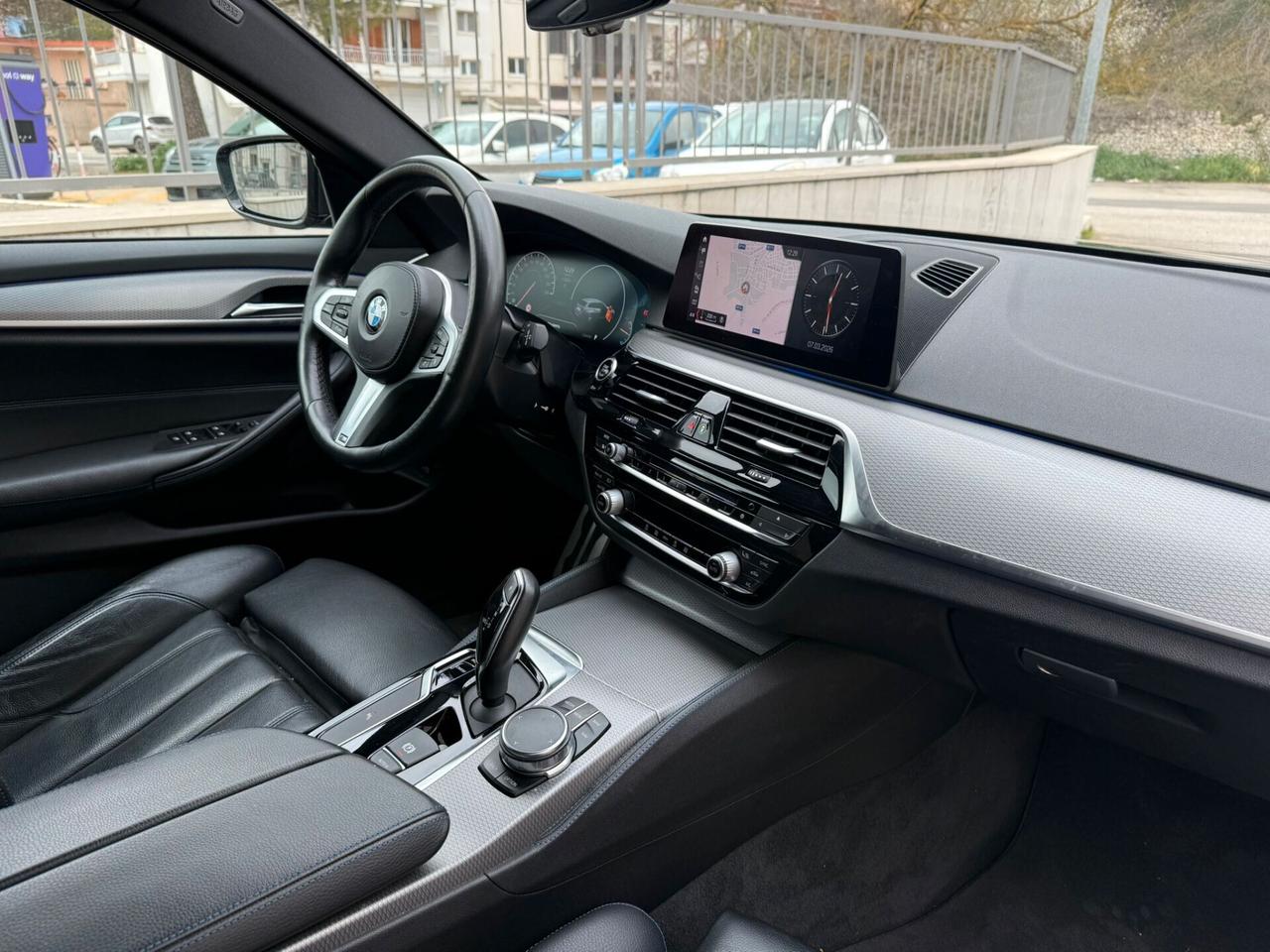 Bmw 520 520d xDrive Touring Msport