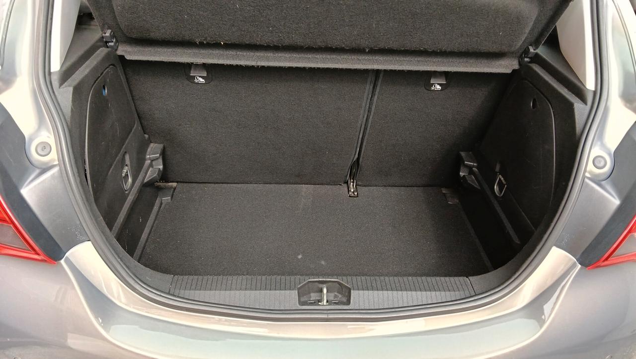 OPEL CORSA 1.4 BENZ-GARANZIA FULL