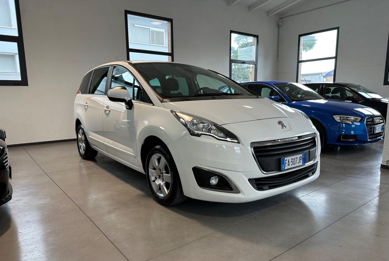 Peugeot 5008 BlueHDi 120 S&S Allure
