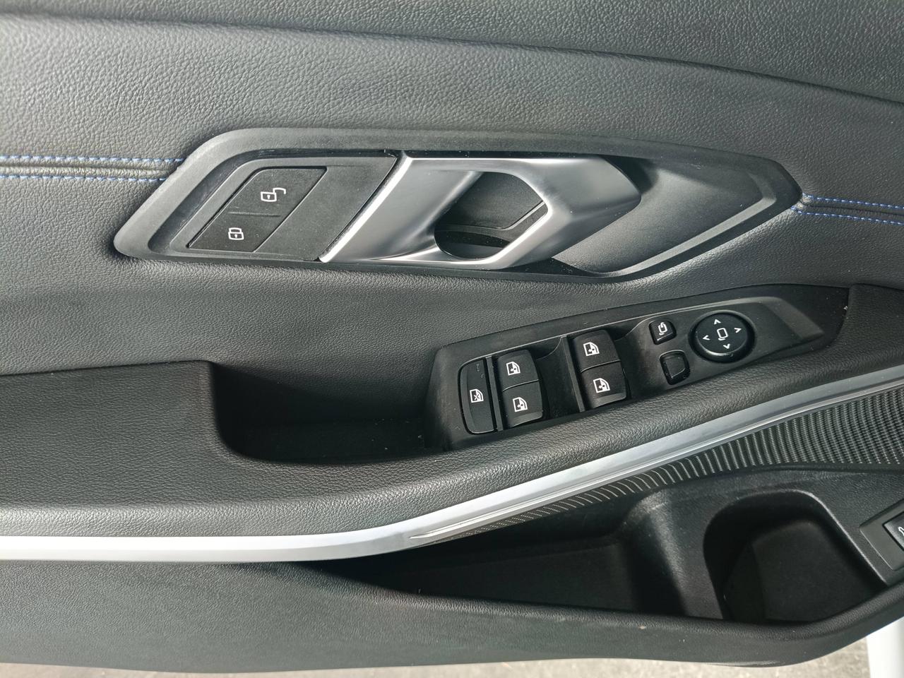 BMW Serie 3 G21 2022 Touring - 320d Touring mhev 48V MSport auto