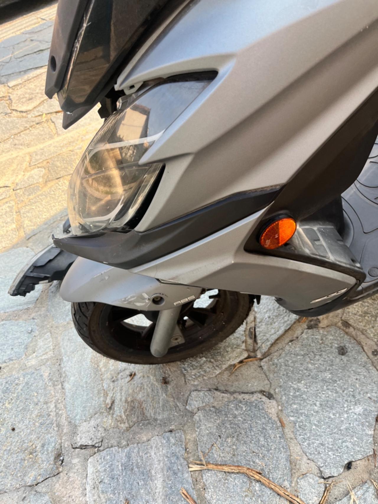 Kymco g dink 300i