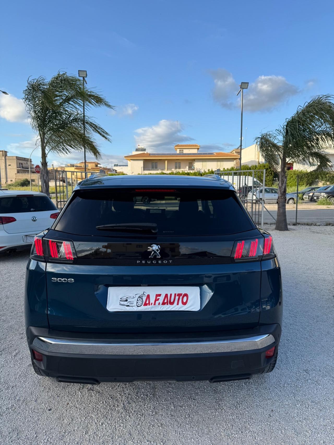 Peugeot 3008 BlueHDi 130 S&S EAT8 Allure