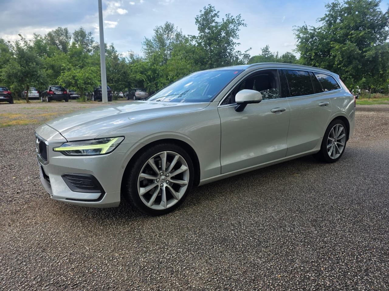 Volvo V60 D4 Geartronic Business Plus