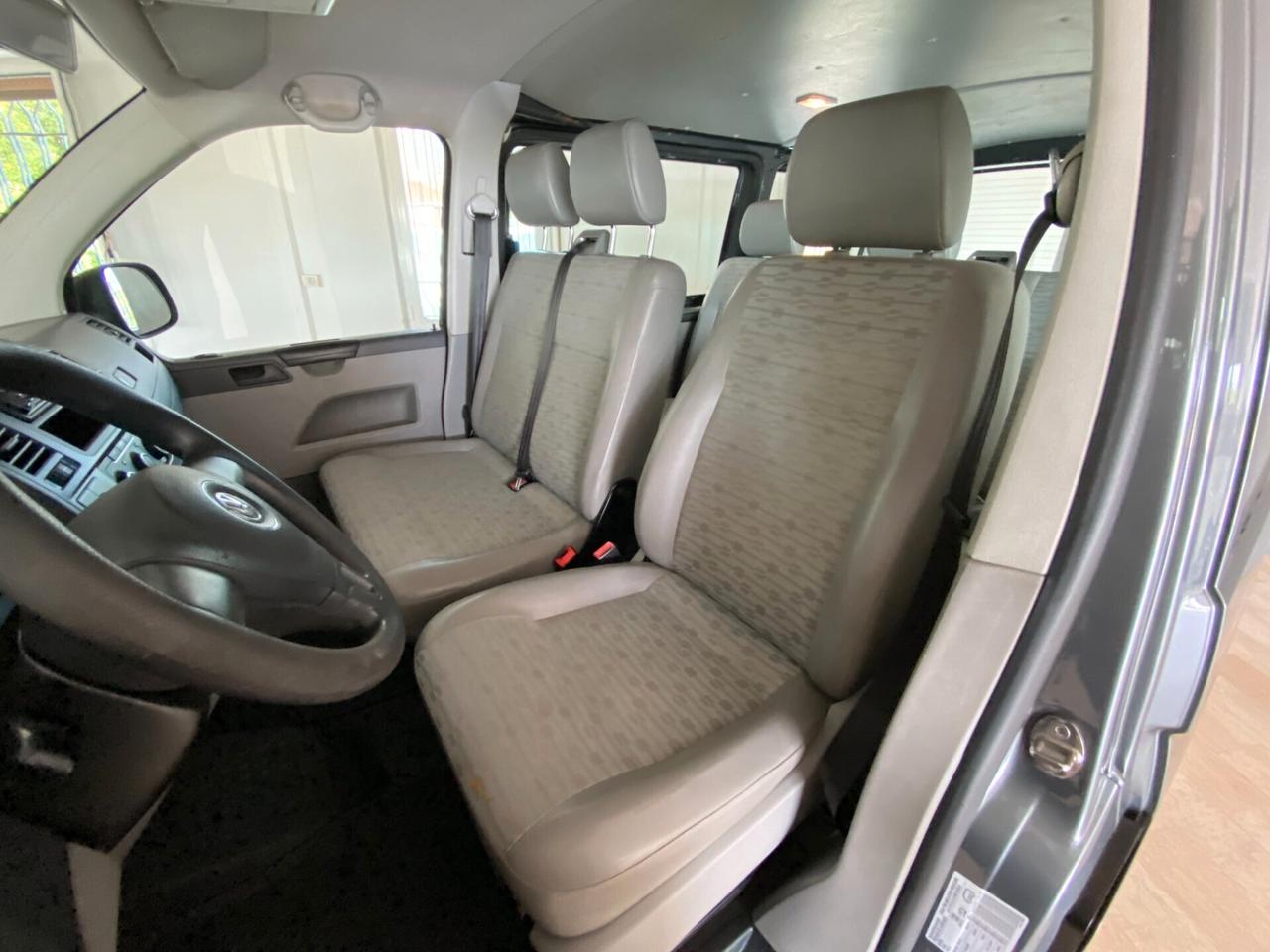 Volkswagen Transporter 2.0 TDI 102CV Kombi 9 POSTI EURO 5A