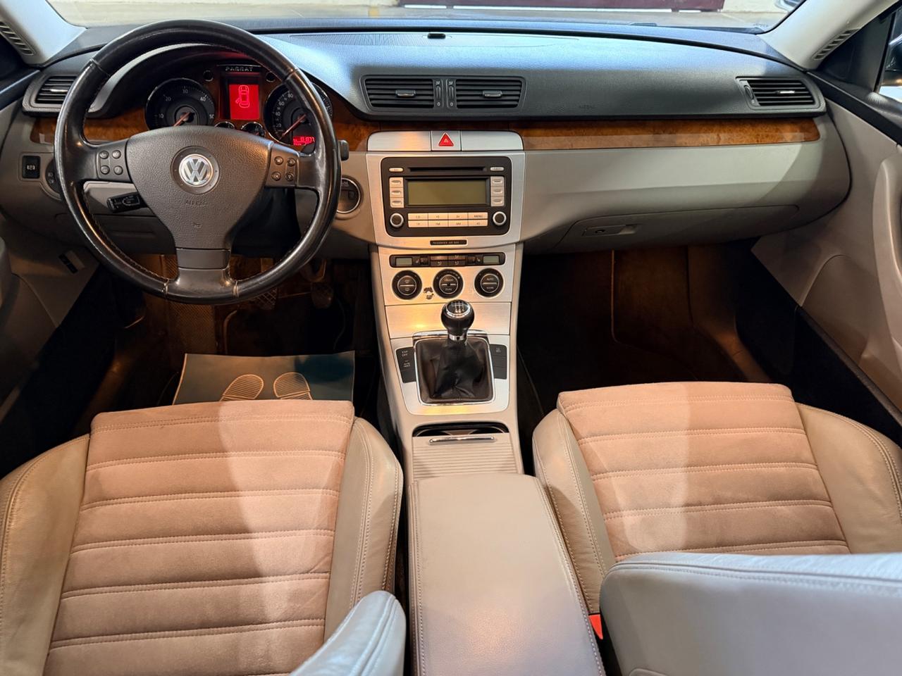 Volkswagen Passat 2.0 TDI DPF Var. Highline