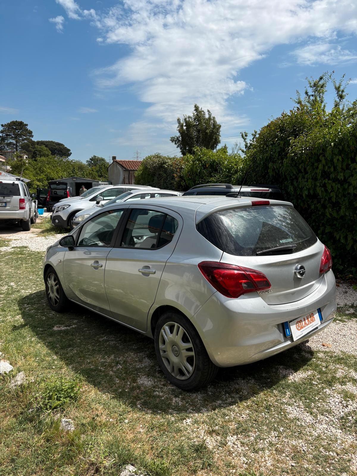 Opel Corsa 1.2 5 porte Advance