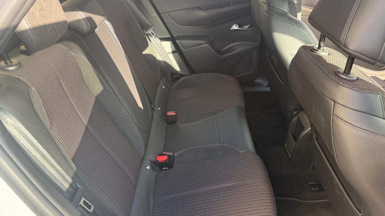 Ds DS3 3 BlueHDi 130 aut. Étoile