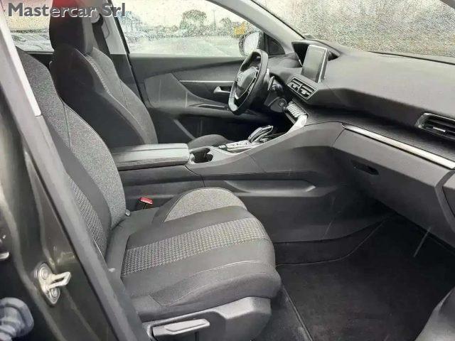 PEUGEOT 5008 1.5 bluehdi 130cv Business EAT8 7 posti - GC581JX