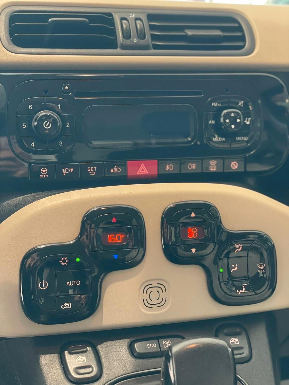 Fiat Panda 0.9 TwinAir Natural Power Lounge 2016