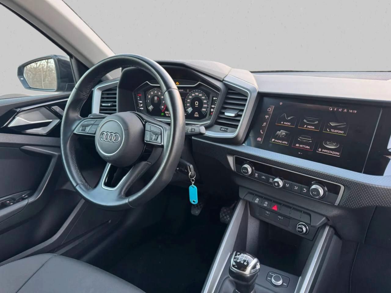 Audi A1 SPB 30 TFSI s line edition 06/2022