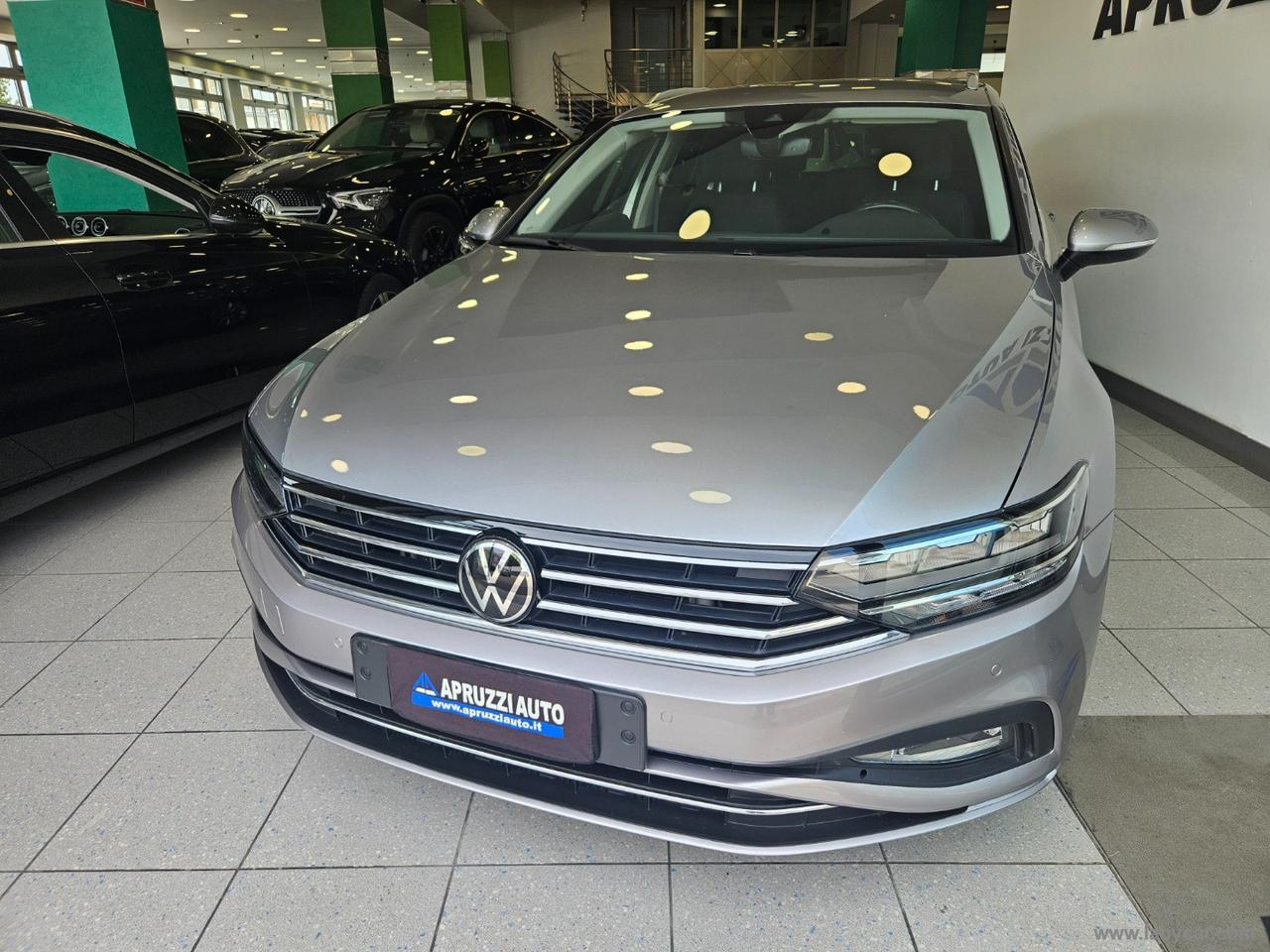 VOLKSWAGEN Passat Var. 2.0 TDI EVO DSG Business