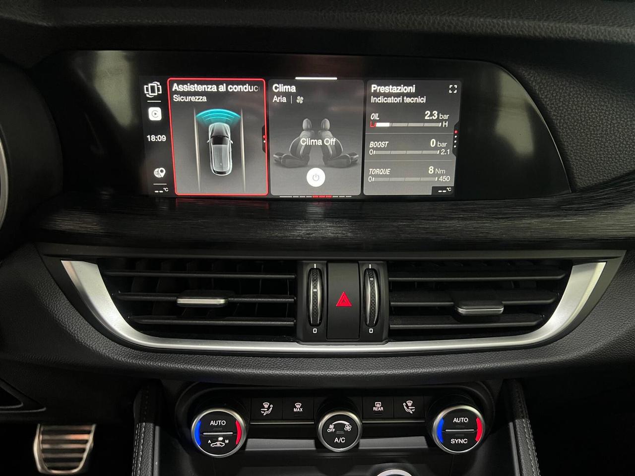 Alfa Romeo Stelvio 2.2 Turbodiesel 190 CV AT8 Q4 Business Ti