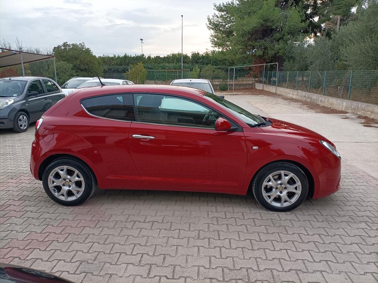 Alfa Romeo MiTo 1.3 JTDm 90CV *Euro4*