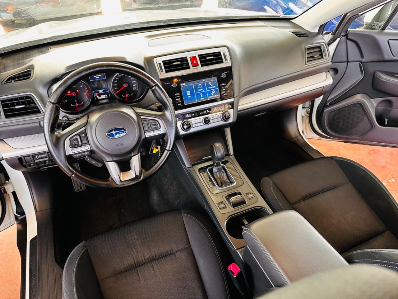 Subaru OUTBACK 2.0d-S Lineartronic Unlimited