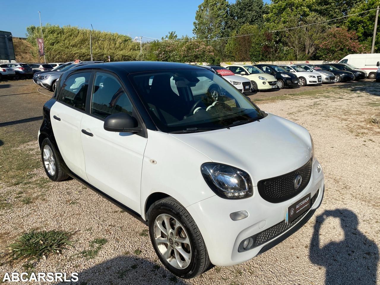 SMART - Forfour - 70 1.0 Youngster - NEOPATENTATI