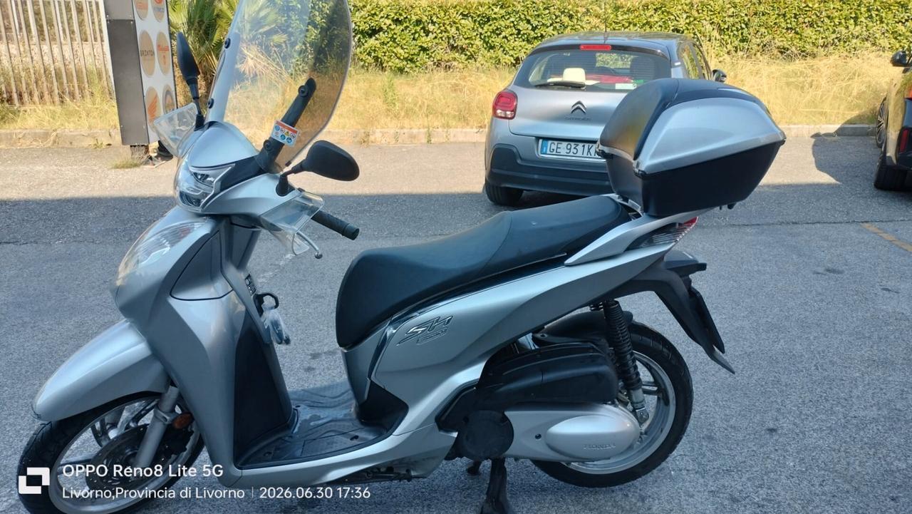 Honda SH 300