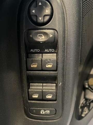 Citroen C3 C3 II 2009 1.2 puretech Exclusive 82cv E6