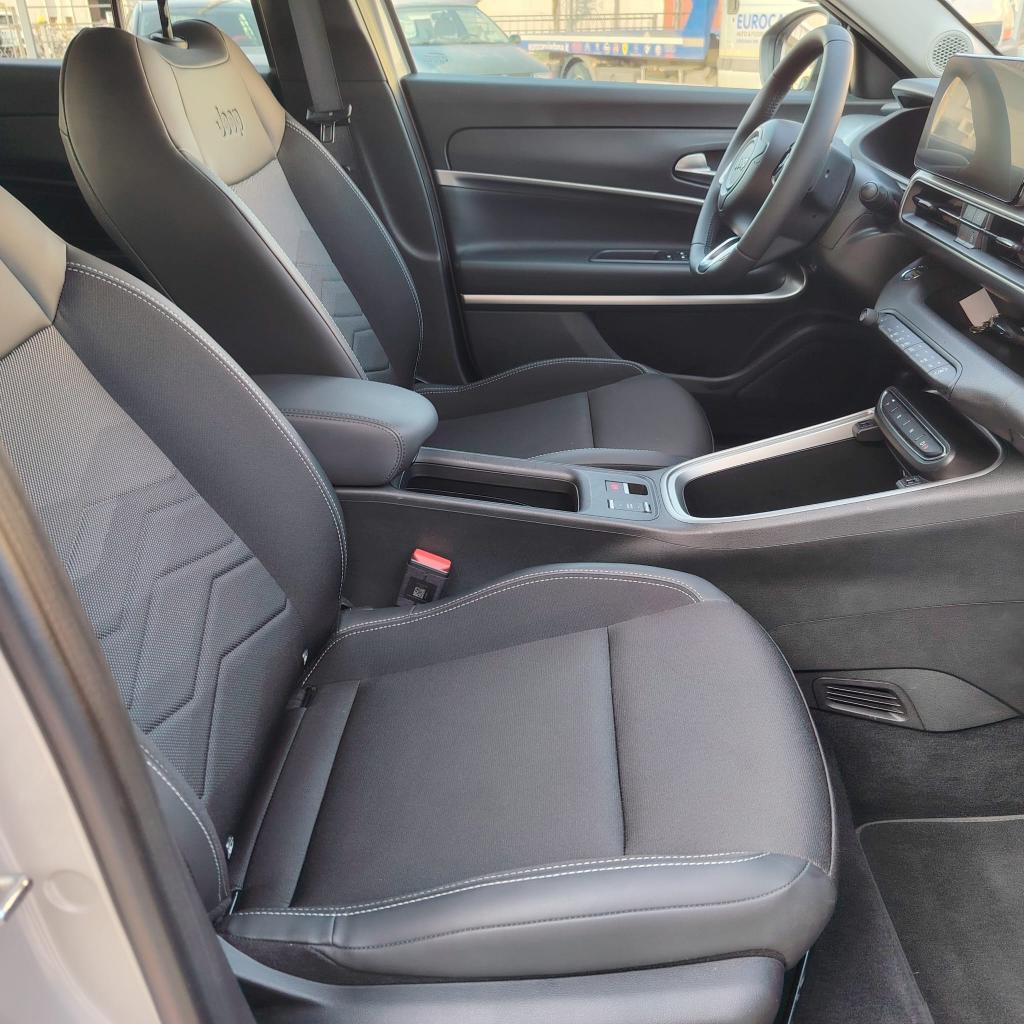 Jeep Avenger full-electric Summit fwd 156cv auto