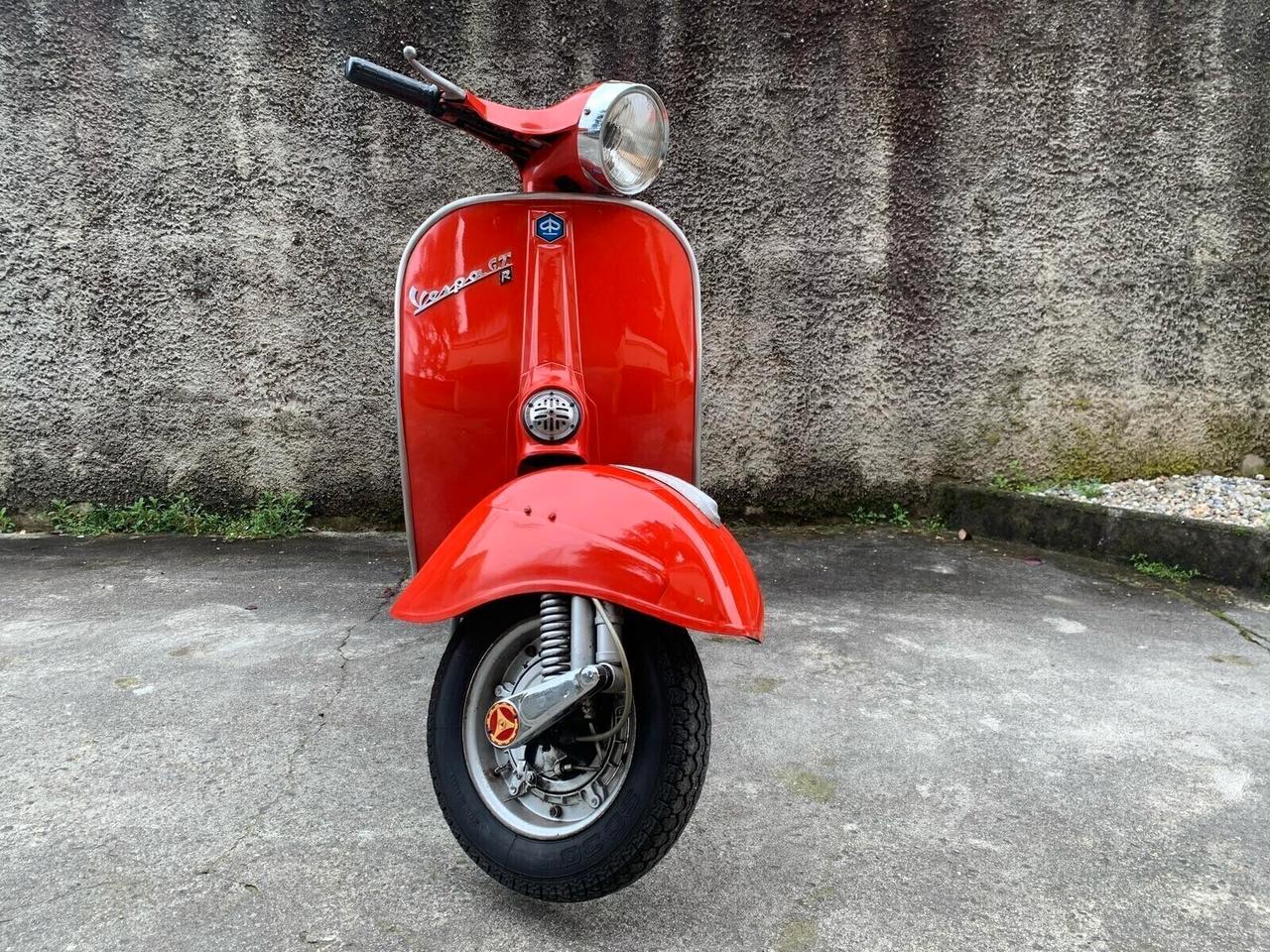 Piaggio Vespa 125 GTR (VNL2)