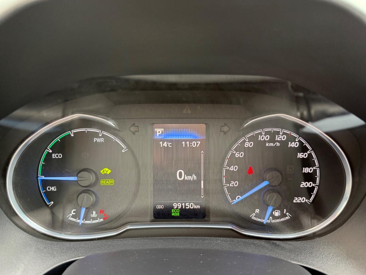 TOYOTA YARIS 1.5 HYBRID AUTOMATICO NEOPATENTATI