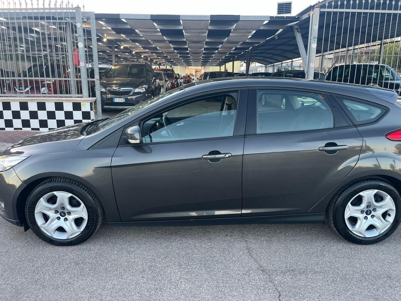 Ford Focus 1.6 GPL Unipro 2018