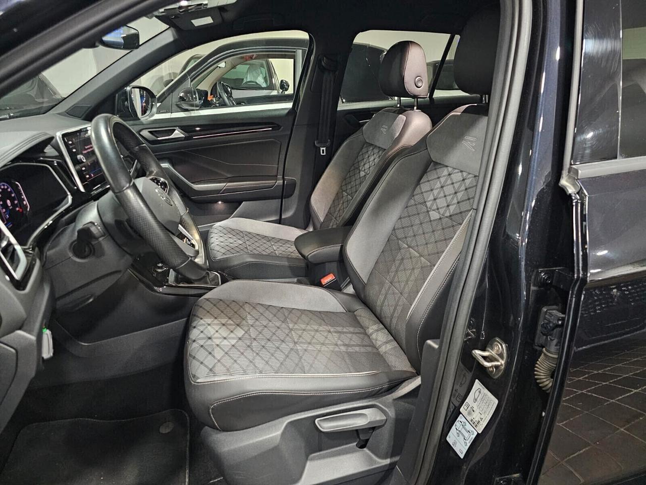 NUOVA VOLKSWAGEN T-ROC 2.0 TDI 150CV R-LINE - ITALIANA PRONTA CONSEGNA