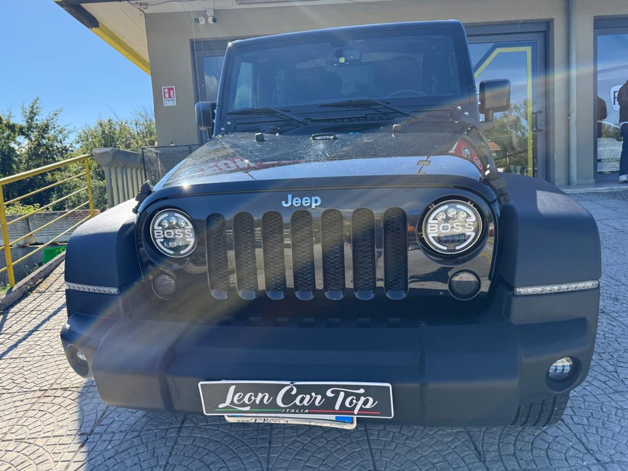 Jeep Wrangler Unlimited 2.8 CRD DPF Rubicon Auto permute e finanziamenti
