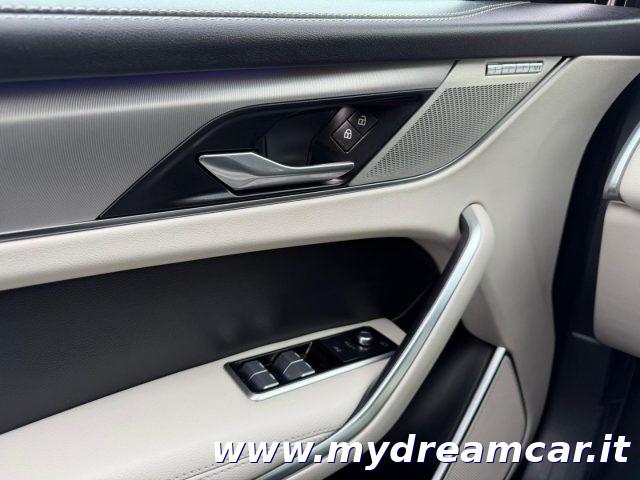 JAGUAR F-Pace 2.0 D 204 CV AWD aut. R-Dynamic S