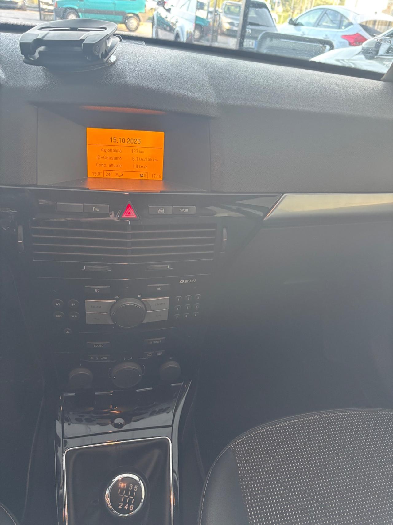 Opel Astra 1.7 CDTI 110CV 5 porte Cosmo