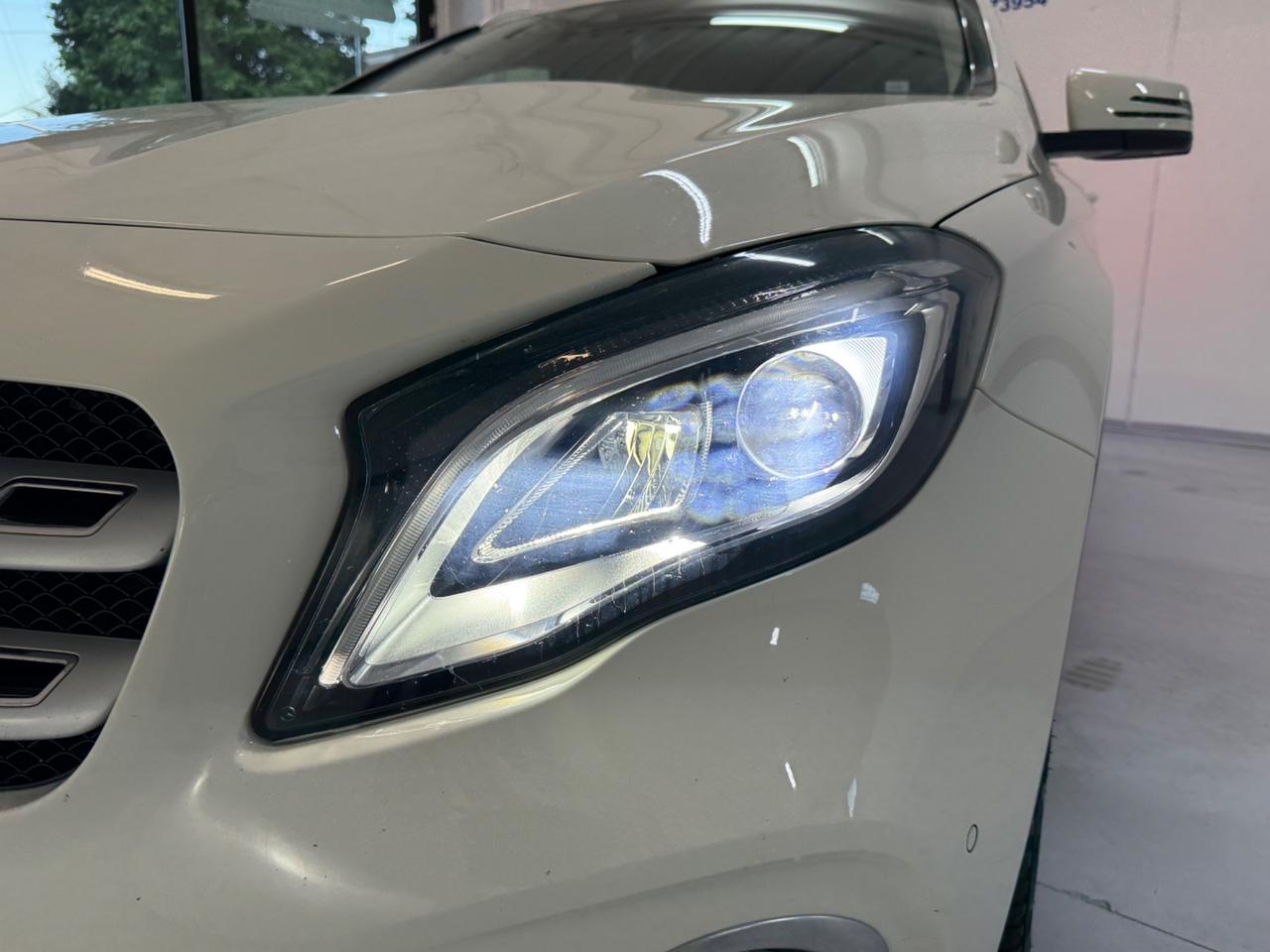 Mercedes-benz GLA 200 d Automatic Premium