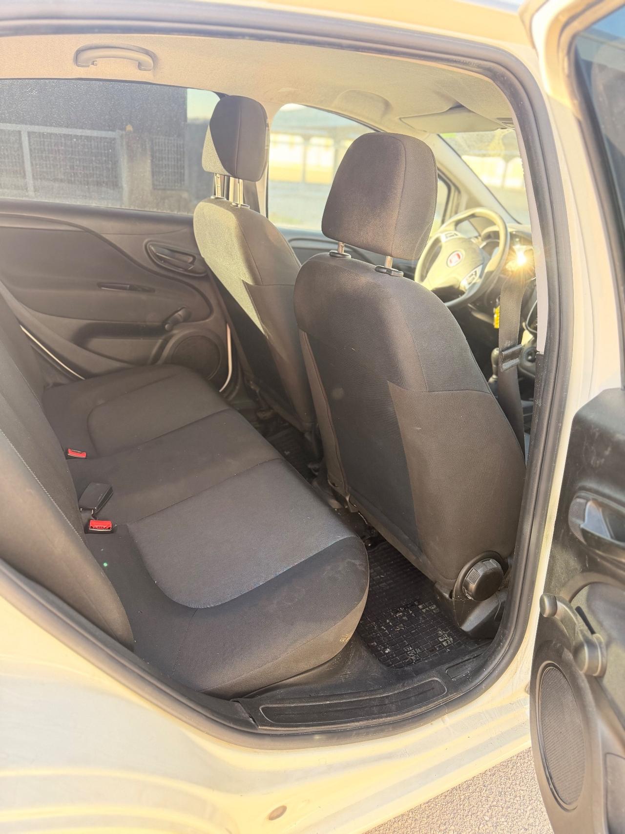 Fiat Punto 1.3 MJT 2014 km156mila neopatentati