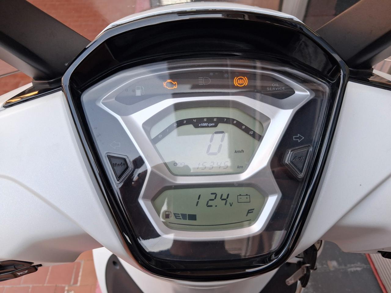 Kymco People 125 ABS
