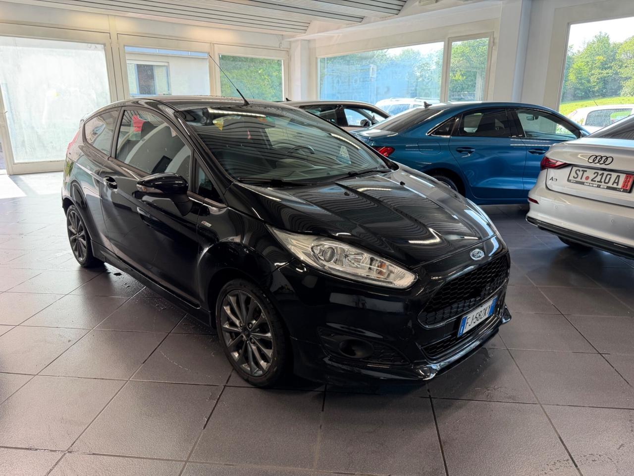 Ford Fiesta 1.2 82CV 3 porte Titanium ST line