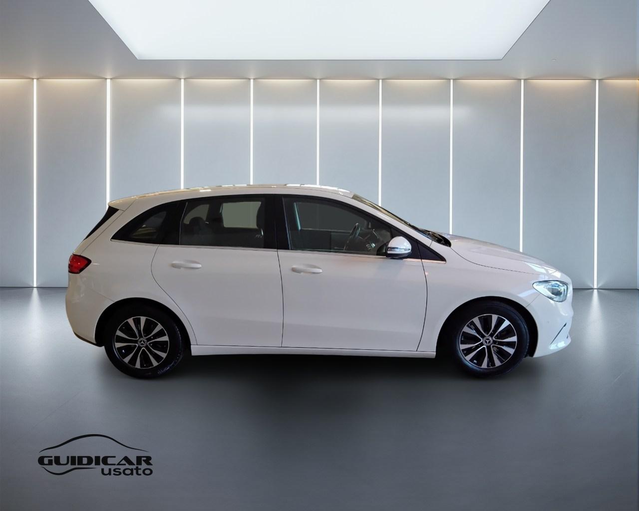 Mercedes-Benz Classe B - W247 2018 - B 180 d Sport Plus auto