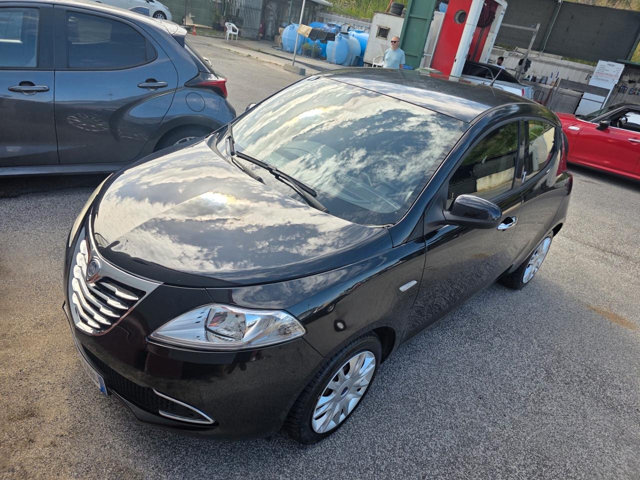 Lancia Ypsilon 1.3 MJT 16V 95 CV 5 porte S&S Platinum
