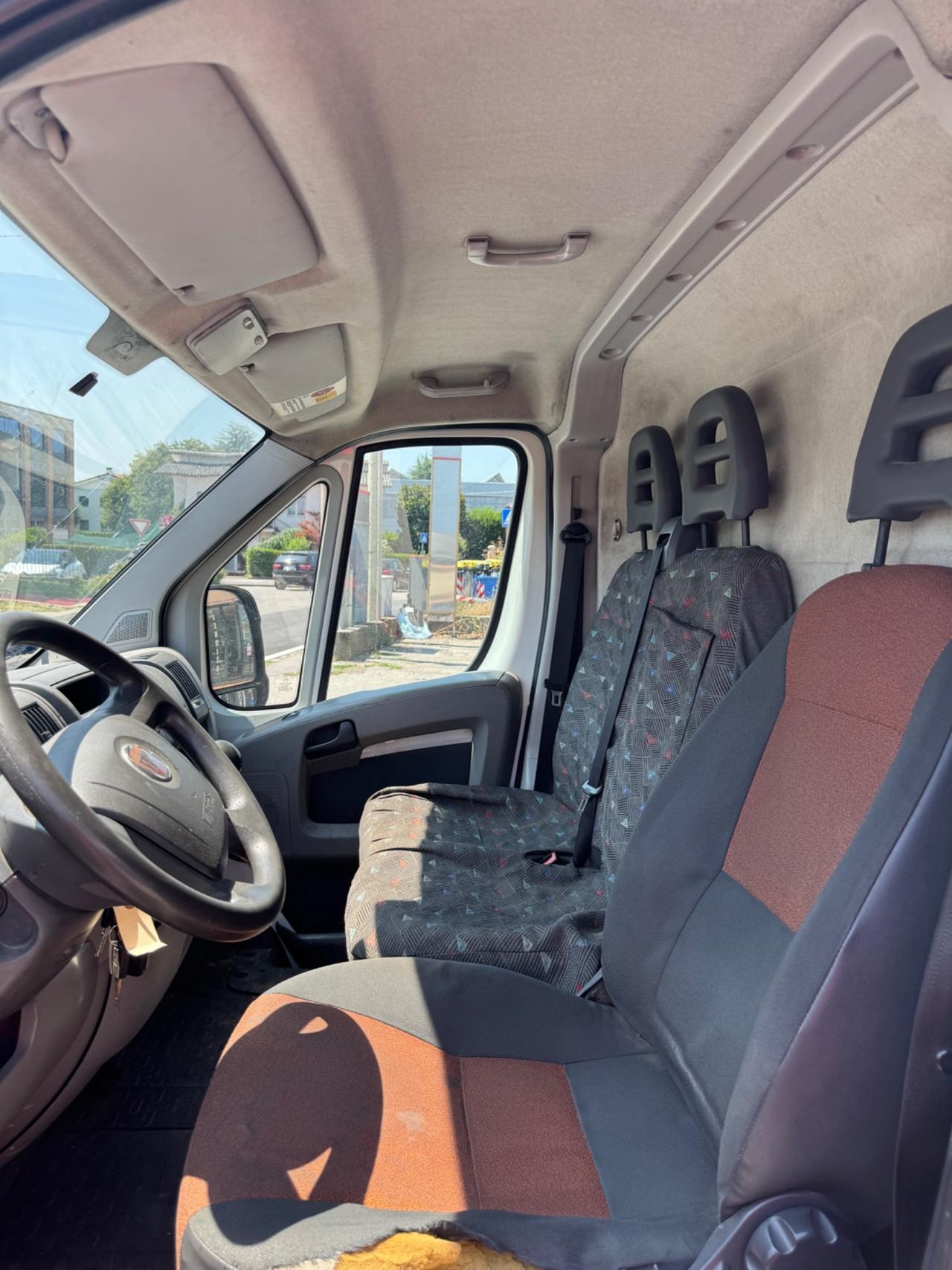 Fiat Ducato 35 2.3 MJT PM Cabinato