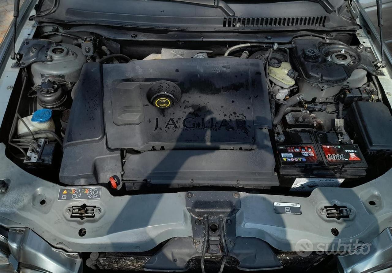 JAGUAR X-TYPE 2.0 D STATION WAGON ASI CRS LIBRETTO