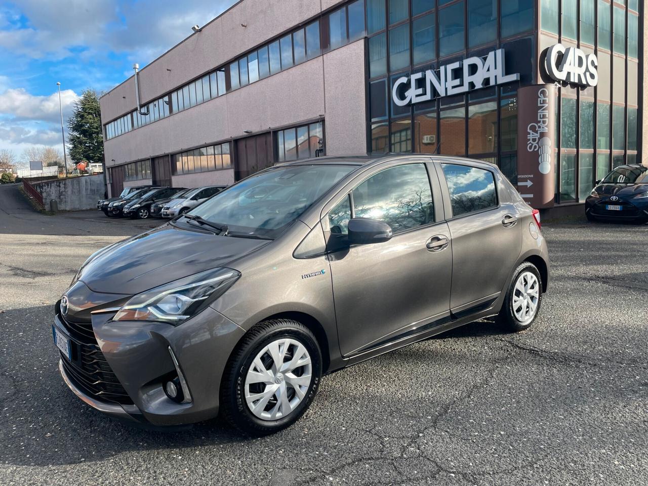 Toyota Yaris 1.5 Hybrid 5 porte Active * OK NEOPATENTATI*