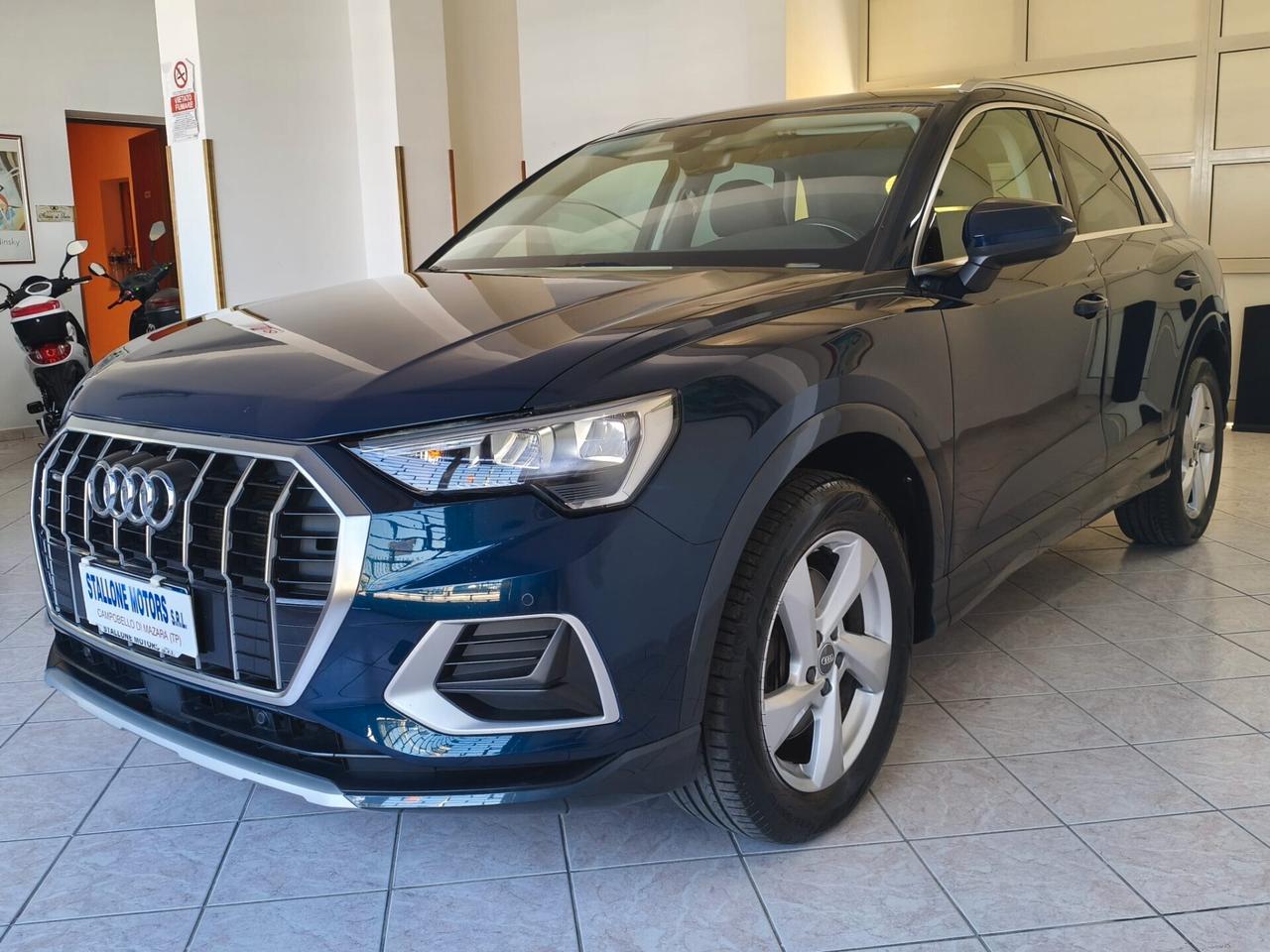 Audi Q3 40 2.0TDI 190CV S-Tronic quattro Bus. 2020