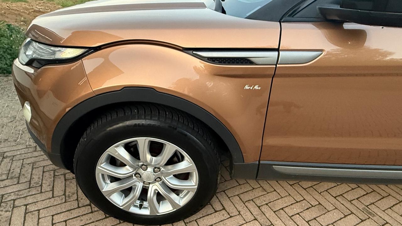 Land Rover Range Evoque 2.2 TD4 5p. Prestige
