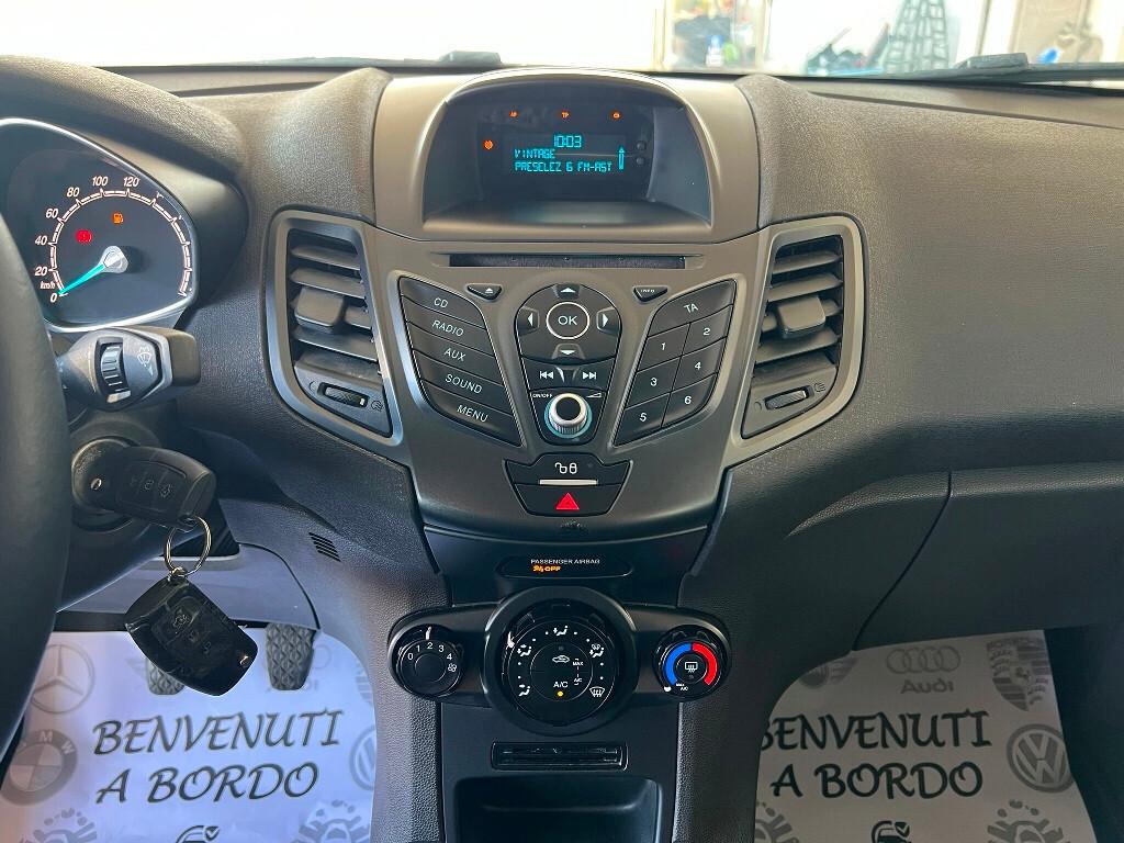 Ford Fiesta Titanium 5p 1.2 82 CV - Euro6B - Full Optional