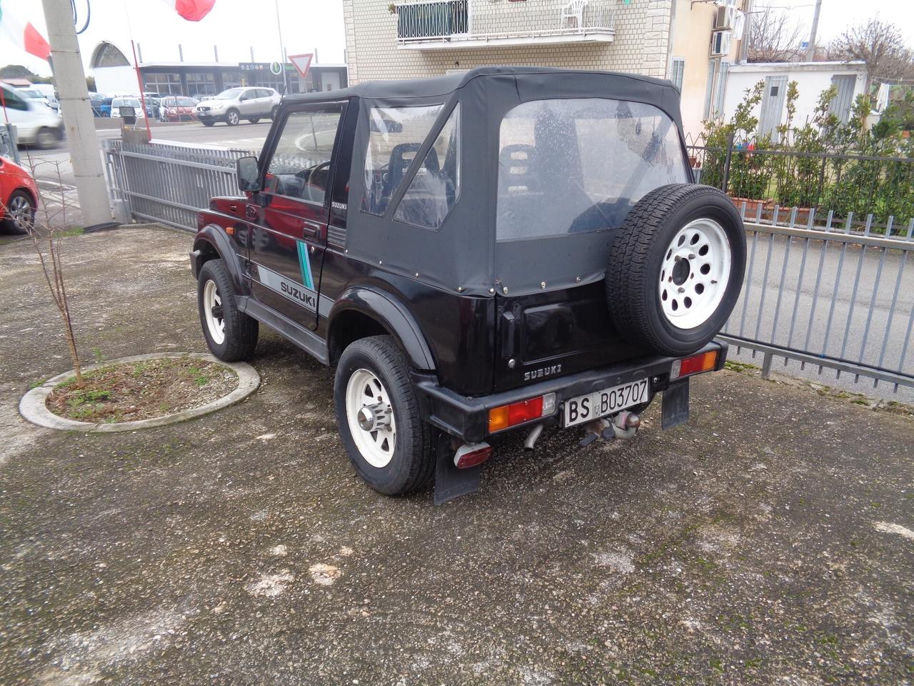 Suzuki SJ Samurai SJ413 Cabriolet