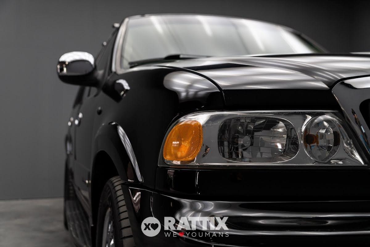 Lincoln Navigator 5.4 V8 GPL 300CV 4WD 7p.ti + barre portatutto