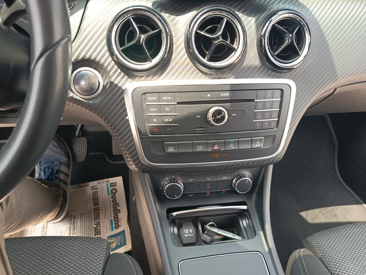 Mercedes-benz GLA 200 d Automatic 4Matic Business