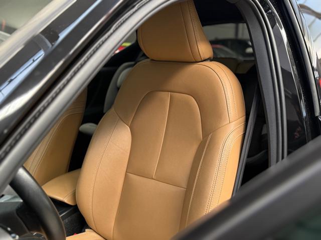VOLVO XC40 D4 AWD Geartronic Inscription